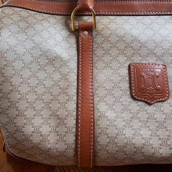 Celine Macadam Triomphe Travel bag/duffle EUC
C.O.A. included - Picture 9 of 15